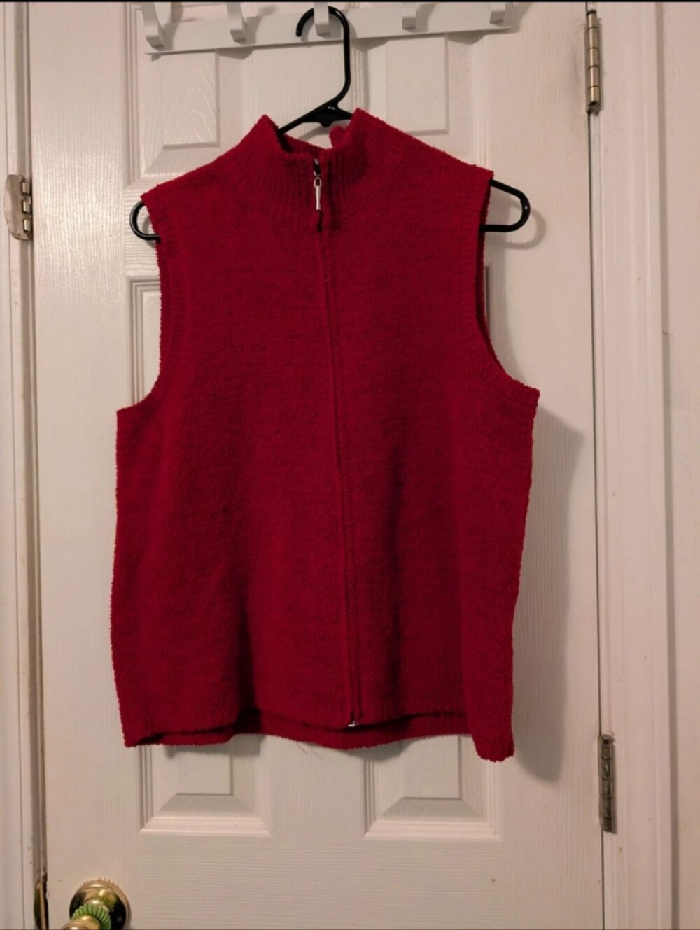 Christopher & Banks Women’s Large Red Fuzzy Full Zip Sweater Vest Cozy - Picture 2 of 6
